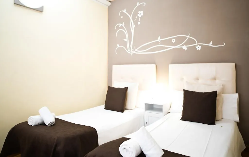 Petit Hotel Barcelona 2*,